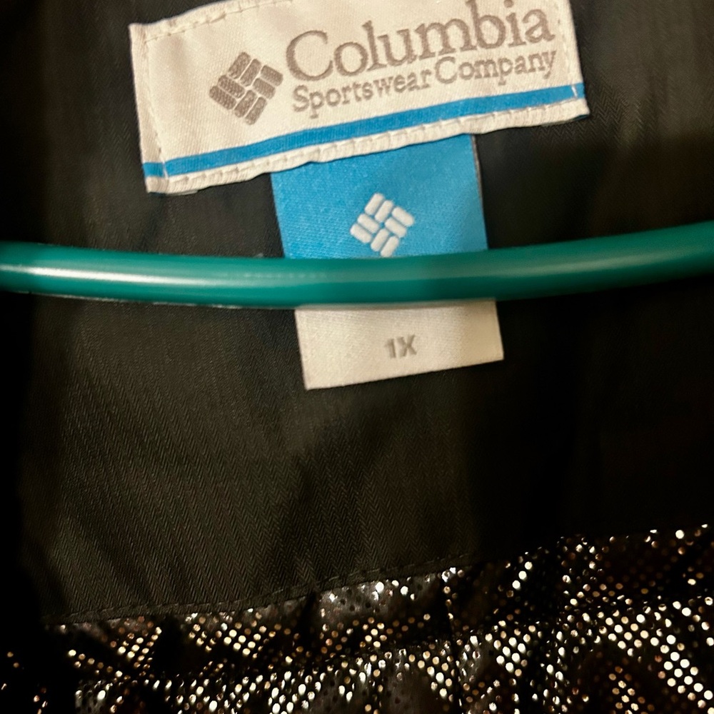 Coat - Picture 2 of 4